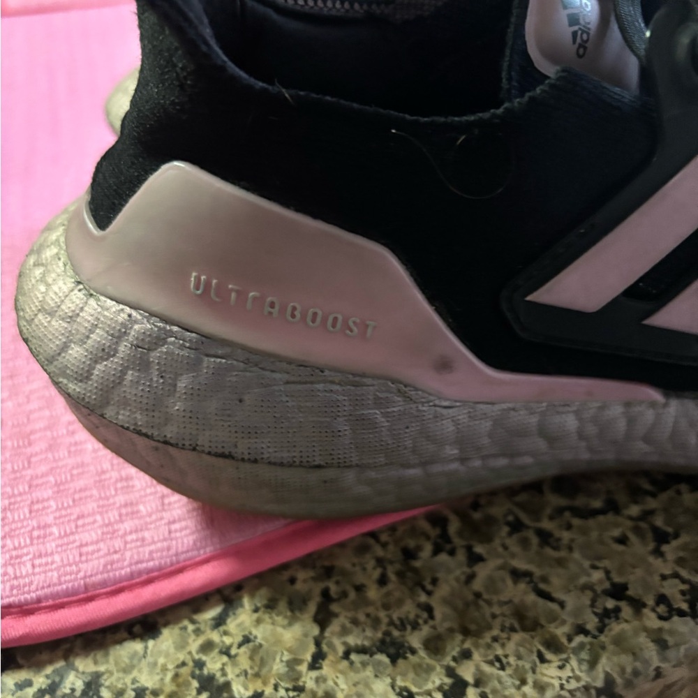 Adidas Black Sneakers with pink Stripes - Picture 9 of 9
